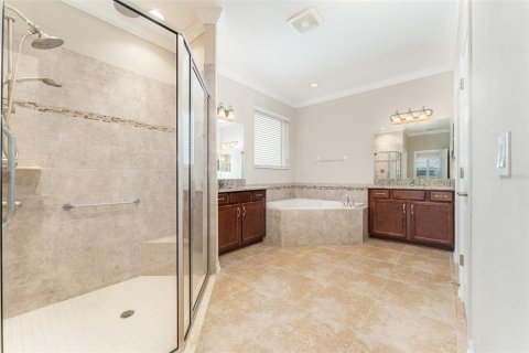 House in Lakeland, Florida 6 bedrooms, 506.69 sq.m. № 1915731 - photo 26