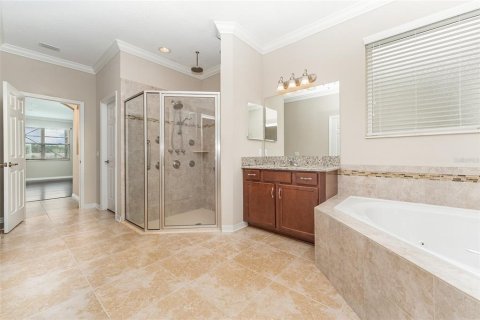 House in Lakeland, Florida 6 bedrooms, 506.69 sq.m. № 1915731 - photo 25