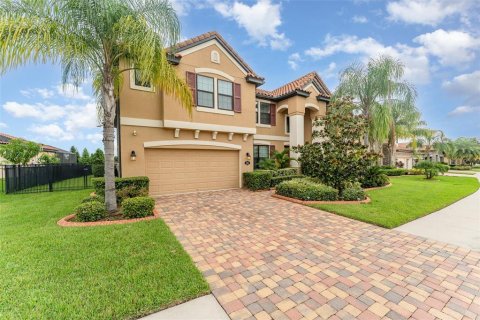 House in Lakeland, Florida 6 bedrooms, 506.69 sq.m. № 1915731 - photo 3