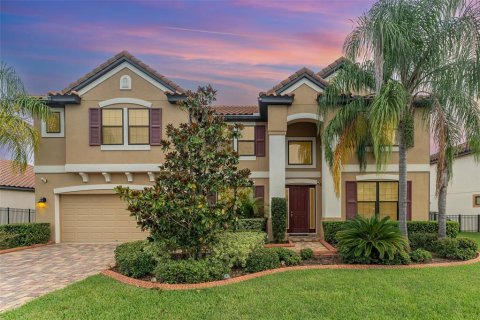 House in Lakeland, Florida 6 bedrooms, 506.69 sq.m. № 1915731 - photo 1
