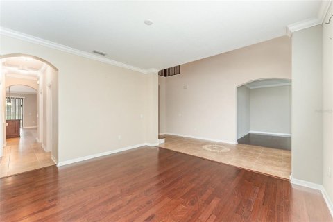 House in Lakeland, Florida 6 bedrooms, 506.69 sq.m. № 1915731 - photo 10