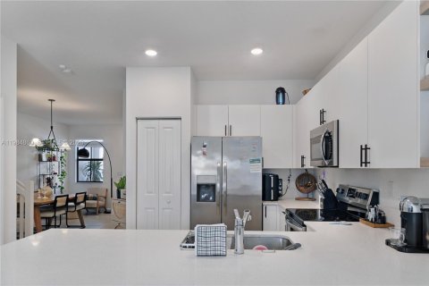 Купить таунхаус в Хомстед, Флорида 3 спальни, № 2050610 - фото 20