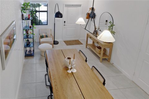 Купить таунхаус в Хомстед, Флорида 3 спальни, № 2050610 - фото 14