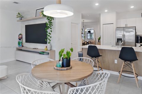 Купить таунхаус в Хомстед, Флорида 3 спальни, № 2050610 - фото 23