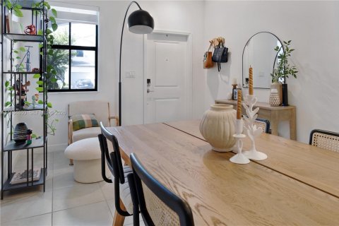 Купить таунхаус в Хомстед, Флорида 3 спальни, № 2050610 - фото 15