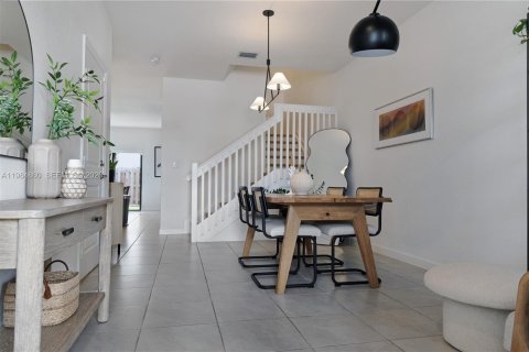 Купить таунхаус в Хомстед, Флорида 3 спальни, № 2050610 - фото 10
