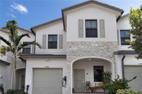 Купить таунхаус в Хомстед, Флорида 3 спальни, № 2050610 - фото 6