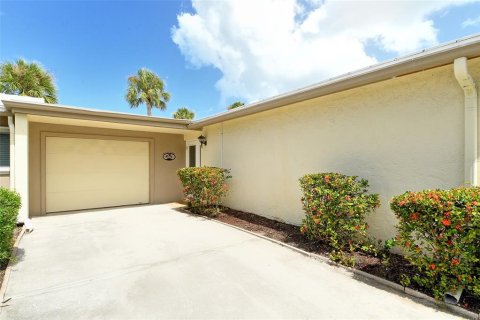 Casa en venta en Sarasota, Florida, 2 dormitorios, 117.43 m2 № 1854359 - foto 6