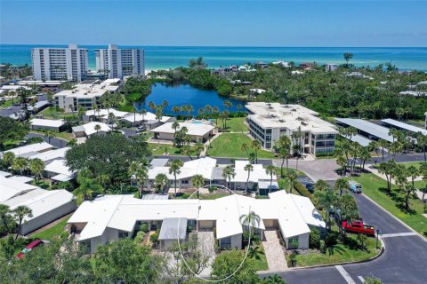 Casa en venta en Sarasota, Florida, 2 dormitorios, 117.43 m2 № 1854359 - foto 3