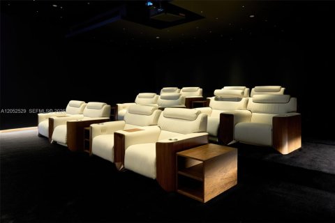 Condominio en venta en Miami, Florida, 2 dormitorios, 144.18 m2 № 2150421 - foto 8