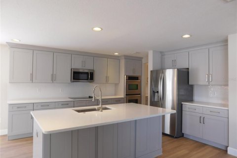 Villa ou maison à louer à Orlando, Floride: 3 chambres, 271.18 m2 № 2413647 - photo 9