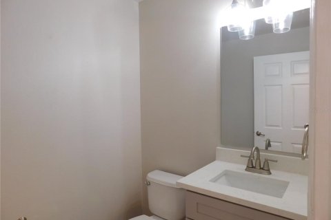 Villa ou maison à louer à Orlando, Floride: 3 chambres, 271.18 m2 № 2413647 - photo 19