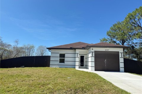 Купить виллу или дом в Лихай-Эйкерс, Флорида 3 спальни, 130.99м2, № 1948773 - фото 2