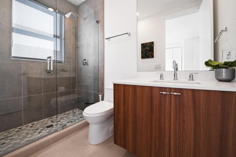 Adosado en venta en Fort Lauderdale, Florida, 4 dormitorios, 230.68 m2 № 2085096 - foto 25
