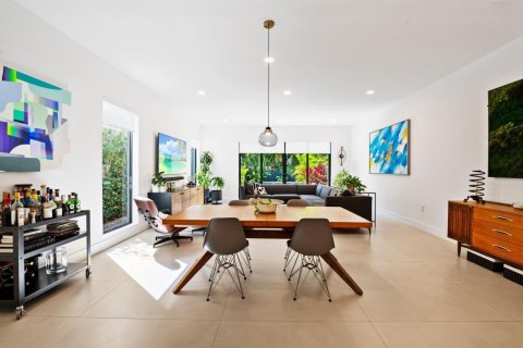 Adosado en venta en Fort Lauderdale, Florida, 4 dormitorios, 230.68 m2 № 2085096 - foto 7