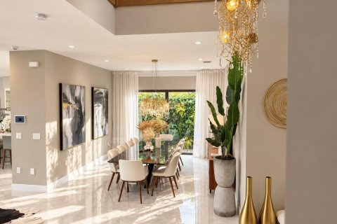 House in Boca Raton, Florida 6 bedrooms, 495.17 sq.m. № 2429698 - photo 8