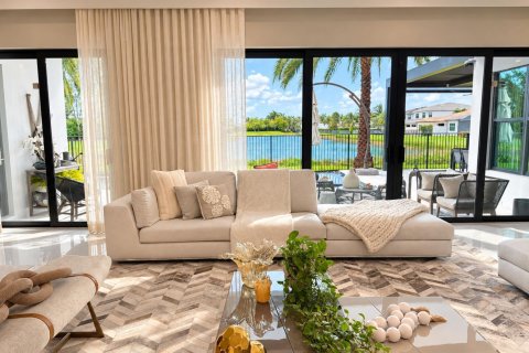 House in Boca Raton, Florida 6 bedrooms, 495.17 sq.m. № 2429698 - photo 15