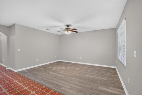 Casa en venta en Wimauma, Florida, 3 dormitorios, 155.7 m2 № 2208107 - foto 30