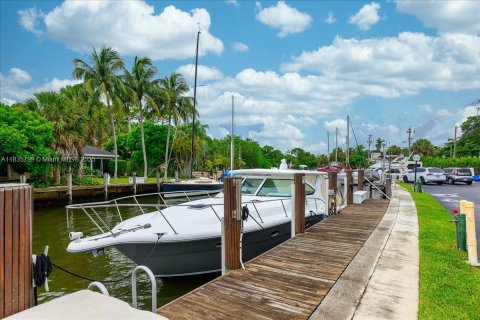 Copropriété à vendre à Fort Lauderdale, Floride: 2 chambres, 94.76 m2 № 1823702 - photo 1