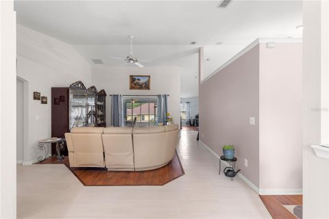 House in Ocala, Florida 4 bedrooms, 224.92 sq.m. № 1832924 - photo 4