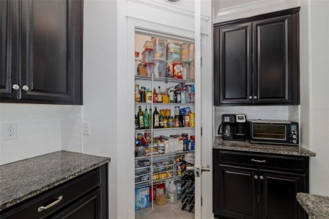 Casa en venta en New Port Richey, Florida, 4 dormitorios, 191.47 m2 № 1869774 - foto 25