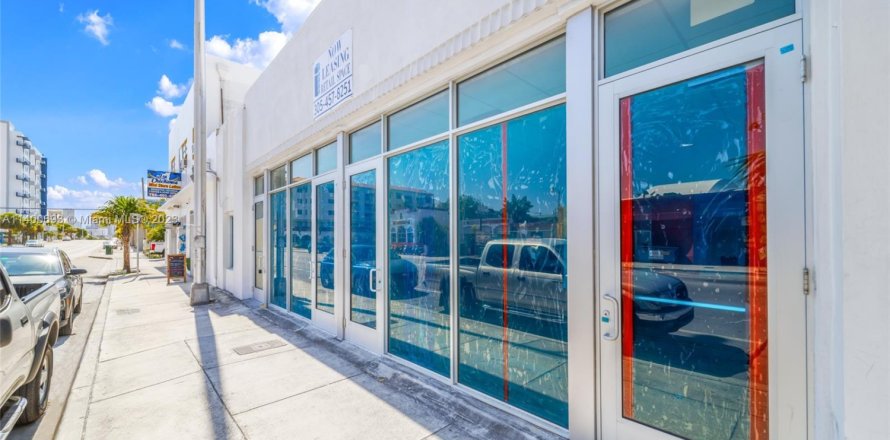 Magasin à Miami, Floride № 542844