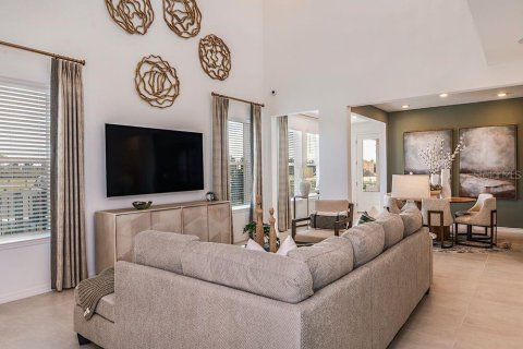 House in Winter Garden, Florida 4 bedrooms, 263.94 sq.m. № 2111555 - photo 9