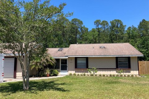 Villa ou maison à vendre à Gainesville, Floride: 4 chambres, 158.68 m2 № 1640054 - photo 1