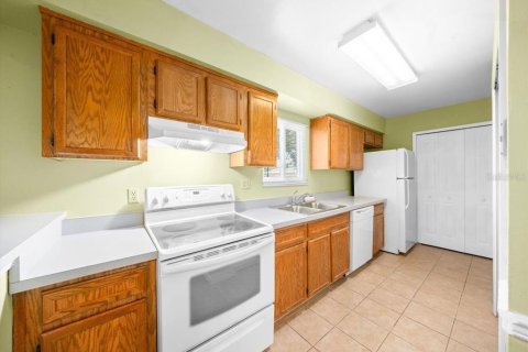 Casa en venta en Ocoee, Florida, 3 dormitorios, 113.9 m2 № 1800123 - foto 8