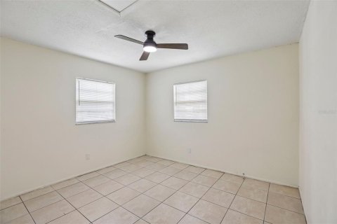 Propiedad comercial en venta en Clearwater, Florida, 4 dormitorios, 157 m2 № 2203196 - foto 11