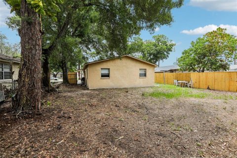 Propiedad comercial en venta en Clearwater, Florida, 4 dormitorios, 157 m2 № 2203196 - foto 16