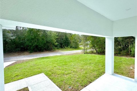 House in Citrus Springs, Florida 3 bedrooms, 142.05 sq.m. № 2166094 - photo 6