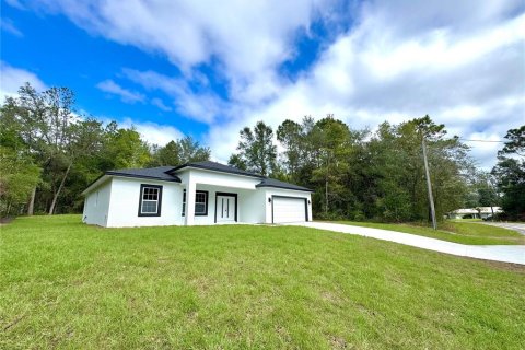 House in Citrus Springs, Florida 3 bedrooms, 142.05 sq.m. № 2166094 - photo 4
