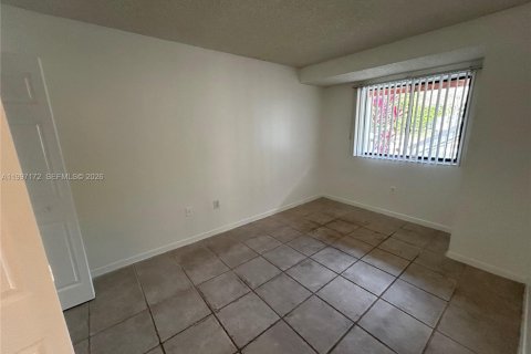 Copropriété à louer à Fort Lauderdale, Floride: 2 chambres, 86.12 m2 № 2059059 - photo 8