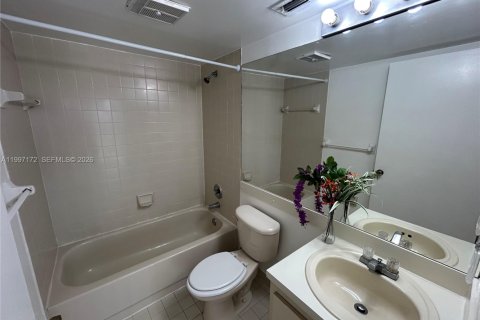 Copropriété à louer à Fort Lauderdale, Floride: 2 chambres, 86.12 m2 № 2059059 - photo 13