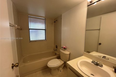 Copropriété à louer à Fort Lauderdale, Floride: 2 chambres, 86.12 m2 № 2059059 - photo 7