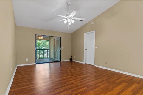 Condo in Dunedin, Florida, 2 bedrooms  № 1847490 - photo 13