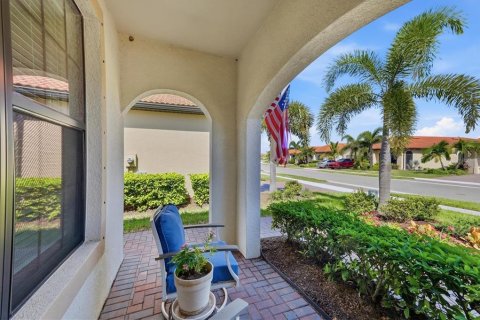 Villa ou maison à vendre à Venice, Floride: 2 chambres, 177.16 m2 № 2398506 - photo 7