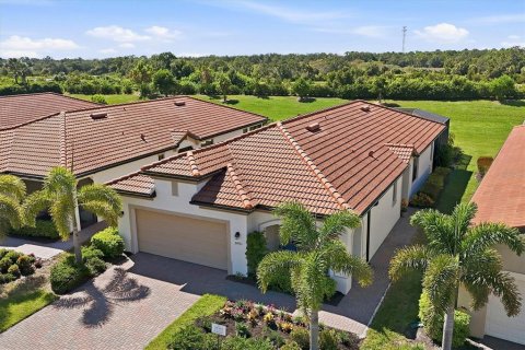 Villa ou maison à vendre à Venice, Floride: 2 chambres, 177.16 m2 № 2398506 - photo 3