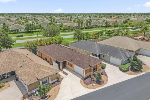 House in The Villages, Florida 3 bedrooms, 131.55 sq.m. № 2295218