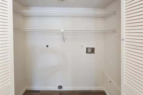 Condominio en alquiler en Bradenton, Florida, 2 dormitorios, 86.96 m2 № 1822731 - foto 9