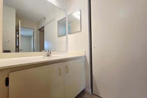 Condominio en alquiler en Bradenton, Florida, 2 dormitorios, 86.96 m2 № 1822731 - foto 12