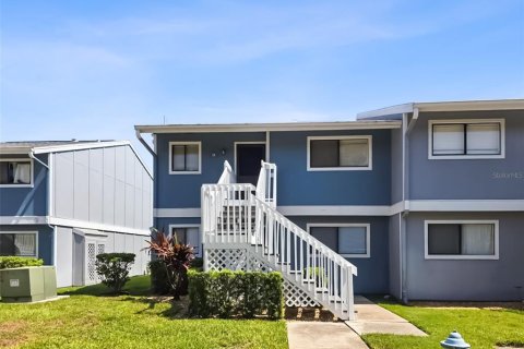 Condominio en alquiler en Bradenton, Florida, 2 dormitorios, 86.96 m2 № 1822731 - foto 1