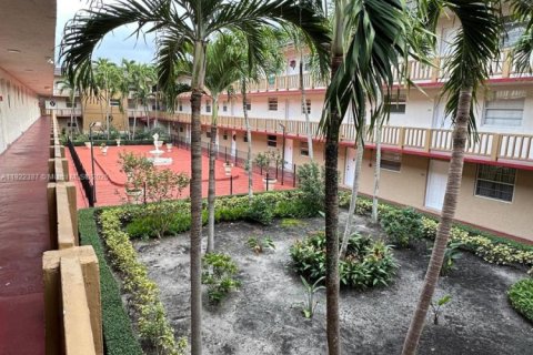 Снять в аренду кондоминиум в Хайалиа, Флорида 1 спальня, 55.37м2, № 1976321 - фото 10