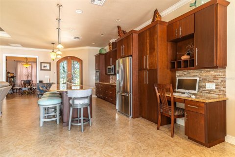 House in Groveland, Florida 3 bedrooms, 233.37 sq.m. № 2142099 - photo 8