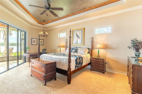 House in Groveland, Florida 3 bedrooms, 233.37 sq.m. № 2142099 - photo 27
