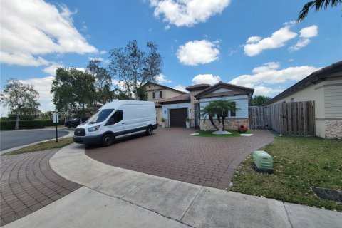 Villa ou maison à vendre à Homestead, Floride: 3 chambres, 156.08 m2 № 1937182 - photo 2