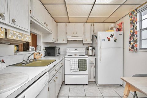 Condominio en venta en Lauderdale Lakes, Florida, 1 dormitorio, 63.55 m2 № 2146540 - foto 12