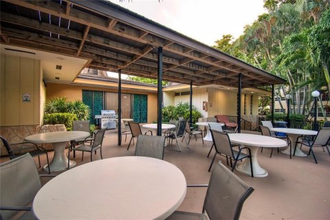 Condominio en venta en Lauderdale Lakes, Florida, 1 dormitorio, 63.55 m2 № 2146540 - foto 24