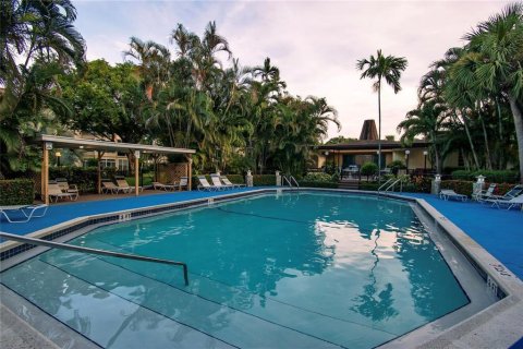 Condominio en venta en Lauderdale Lakes, Florida, 1 dormitorio, 63.55 m2 № 2146540 - foto 22